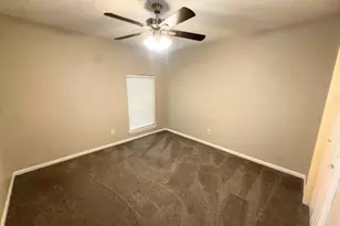 723 Cherry Valley Dr, Houston, TX 77336 - Photo 13