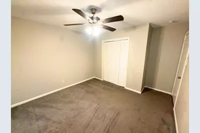 723 Cherry Valley Drive, Houston, TX 77336 - Photo 11