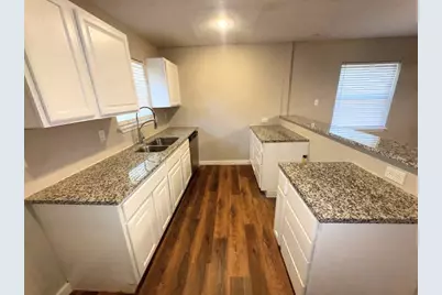 723 Cherry Valley Drive, Houston, TX 77336 - Photo 7