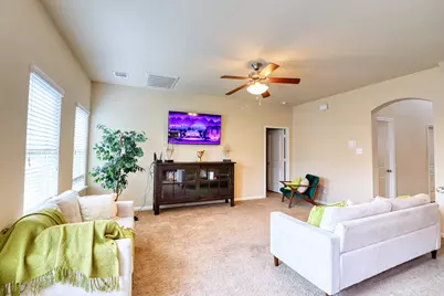 11 Eagle Lake Court, Manvel, TX 77578 - Photo 9