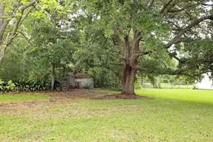 3804 Shady Ln, Santa Fe, TX 77517 - Photo 19