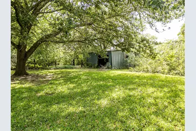 3804 Shady Lane, Santa Fe, TX 77517 - Photo 5