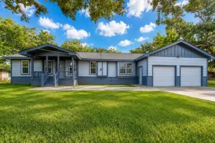 316 Riley Rd, Clute, TX 77531 - Photo 1