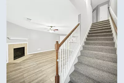 1102 Fairlane Square, Channelview, TX 77530 - Photo 9
