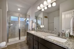 1011 Davy St, Brenham, TX 77833 - Photo 21