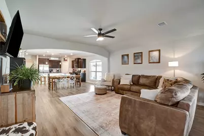 1011 Davy Street, Brenham, TX 77833 - Photo 7