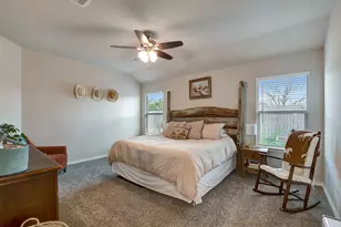 1011 Davy St, Brenham, TX 77833 - Photo 3