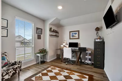 1011 Davy Street, Brenham, TX 77833 - Photo 5