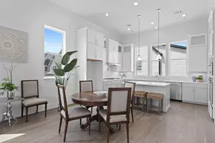 8711 Park Kolbe Ln, Houston, TX 77080 - Photo 9