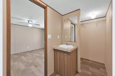 240 Barbara Trail, Livingston, TX 77351 - Photo 13