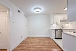 2350 Bering Dr, Houston, TX 77057 - Photo 7