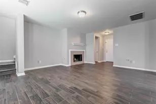 9307 Grove Haven Dr, Houston, TX 77083 - Photo 5