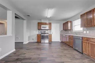 9307 Grove Haven Dr, Houston, TX 77083 - Photo 9