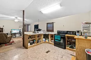 2236 Lakeside Dr, Crosby, TX 77532 - Photo 21