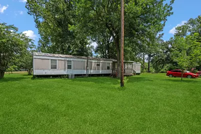 2236 Lakeside Drive, Crosby, TX 77532 - Photo 11
