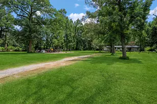2236 Lakeside Dr, Crosby, TX 77532 - Photo 9