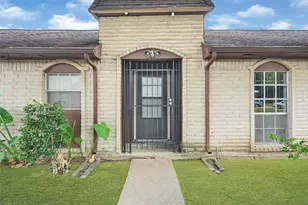 7064 Jetty Ln, Houston, TX 77072 - Photo 1