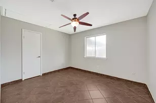 7064 Jetty Ln, Houston, TX 77072 - Photo 13