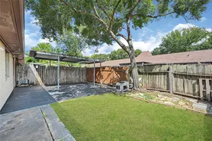 7064 Jetty Ln, Houston, TX 77072 - Photo 23