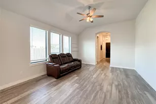 3205 Cornflower Coast Ct, Texas City, TX 77568 - Photo 5