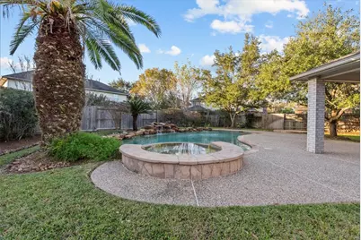 402 Starleaf Lane, Pearland, TX 77584 - Photo 7