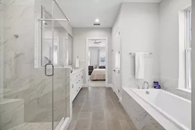 966 Dunleigh Meadows Lane, Houston, TX 77055 - Photo 13