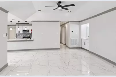 405 Post Oak Drive, Baytown, TX 77520 - Photo 11