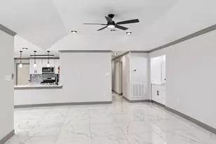 405 Post Oak Dr, Baytown, TX 77520 - Photo 11