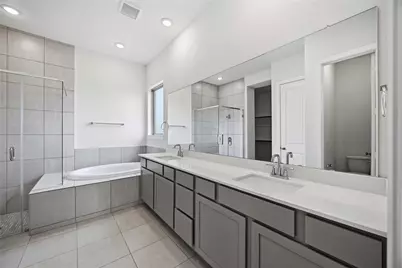 2806 Ametrine Drive, Rosharon, TX 77583 - Photo 21