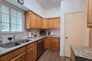 1103 Dulles Ave, Stafford, TX 77477 - Photo 17