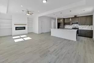 939 Lake View Dr, Montgomery, TX 77356 - Photo 7