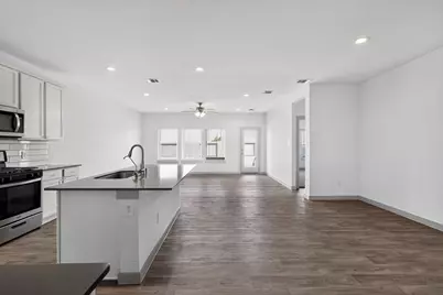 14407 Sweet Water Drive, Baytown, TX 77523 - Photo 11