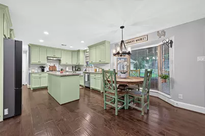746 Stone Mountain Drive, Conroe, TX 77302 - Photo 9