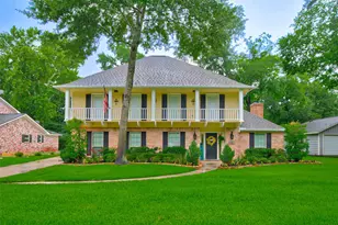 746 Stone Mountain Dr, Conroe, TX 77302 - Photo 1