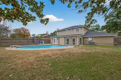10910 Ensbrook Drive, Houston, TX 77099 - Photo 45