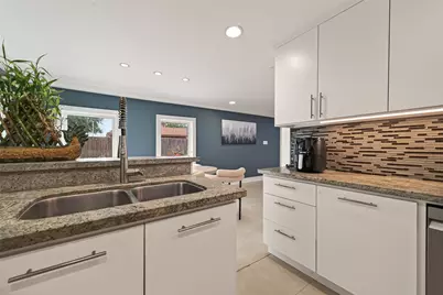 10910 Ensbrook Drive, Houston, TX 77099 - Photo 19