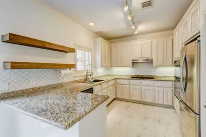 2210 Mason Street, Houston, TX 77006 - Photo 7