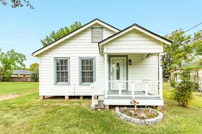 7414 Stewart Street, Hitchcock, TX 77563 - Photo 1