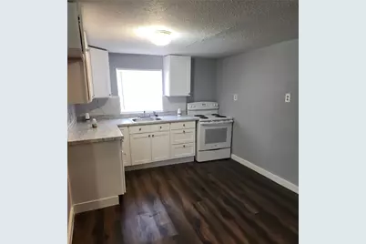 211 Avenue B #1/2, La Marque, TX 77568 - Photo 1