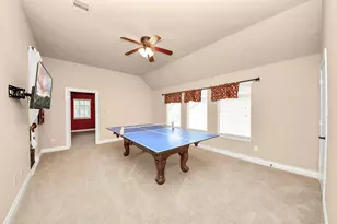 1715 Gladden Way, Sugar Land, TX 77479 - Photo 15