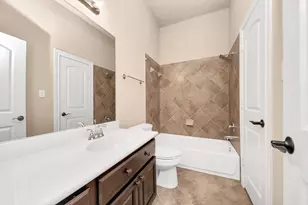 1715 Gladden Way, Sugar Land, TX 77479 - Photo 13