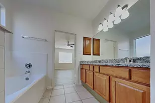 15231 Henderson Point Dr, Cypress, TX 77429 - Photo 11