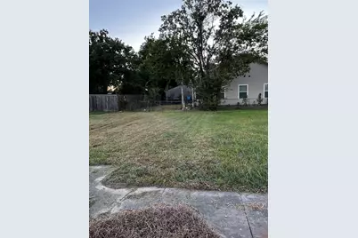 705 Martin Luther King Street, Baytown, TX 77520 - Photo 3