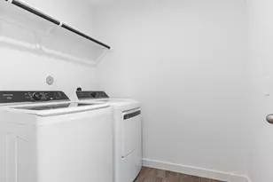 6116 Cherry Mdws St, Rosenberg, TX 77469 - Photo 9