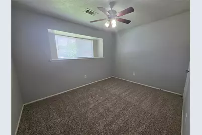508 Avondale Lane, Friendswood, TX 77546 - Photo 9