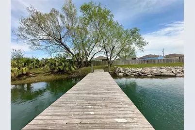 2726 Avenue D, San Leon, TX 77539 - Photo 3