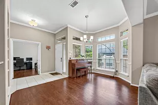 158 N Valley Oaks Cir, The Woodlands, TX 77382 - Photo 11