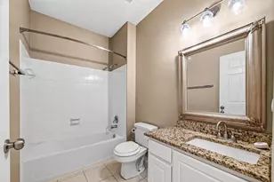 158 N Valley Oaks Cir, The Woodlands, TX 77382 - Photo 7