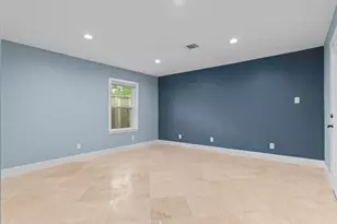 6423 Pineshade Ln, Houston, TX 77008 - Photo 31