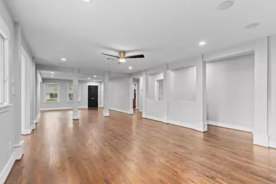 6423 Pineshade Lane, Houston, TX 77008 - Photo 11